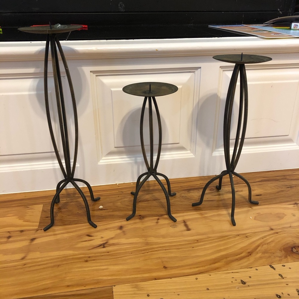 Set of 3 candle holders